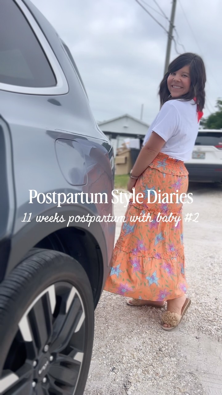 Dreary days won’t stop my love of color 🧡 This is the most “me” I’ve felt in an outfit since having sweet Lucy… and that’s worth celebrating!

Comment STYLE below to receive a DM with the link to this post on my LTK ⬇ https://liketk.it/6oNz7 #postpartumbody #girlmom #momlife #momstyle